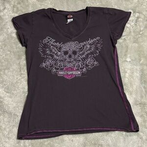 Y2K Harley-Davidson Women's Black and Pink Skull Tee